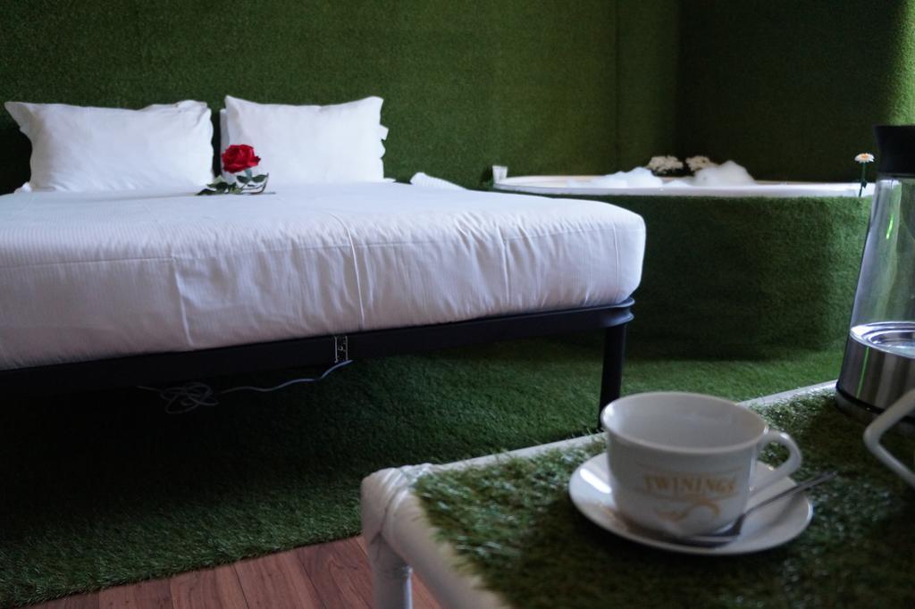 Jacuzzi Rooms Rom Exterior foto
