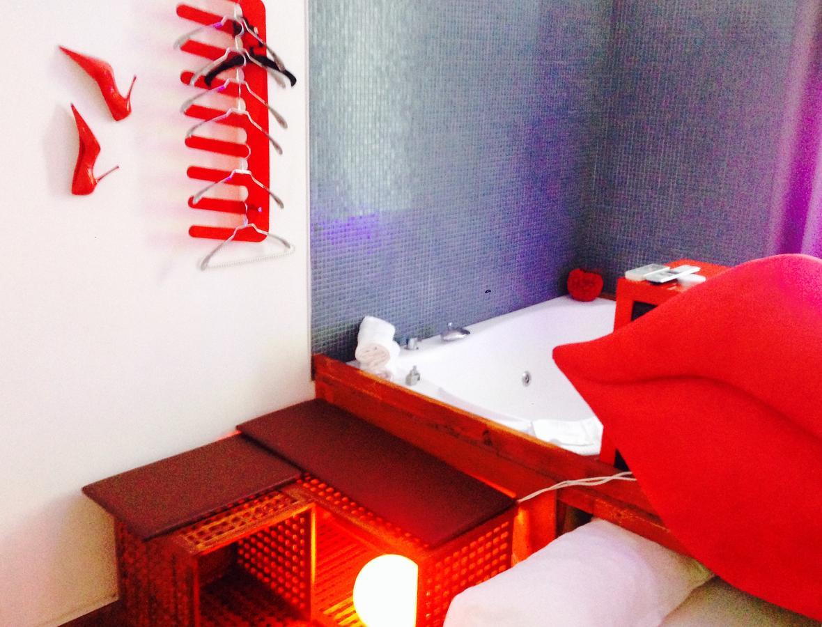 Jacuzzi Rooms Rom Exterior foto