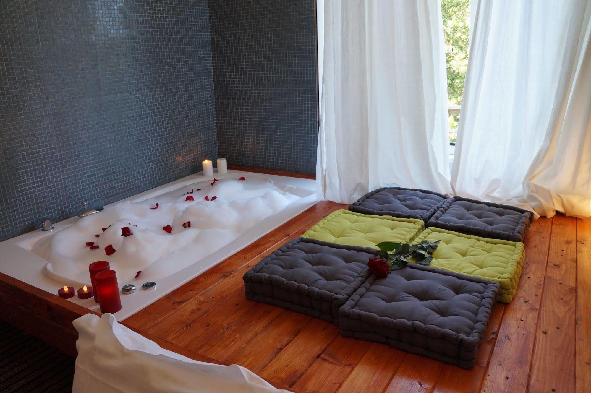 Jacuzzi Rooms Rom Exterior foto