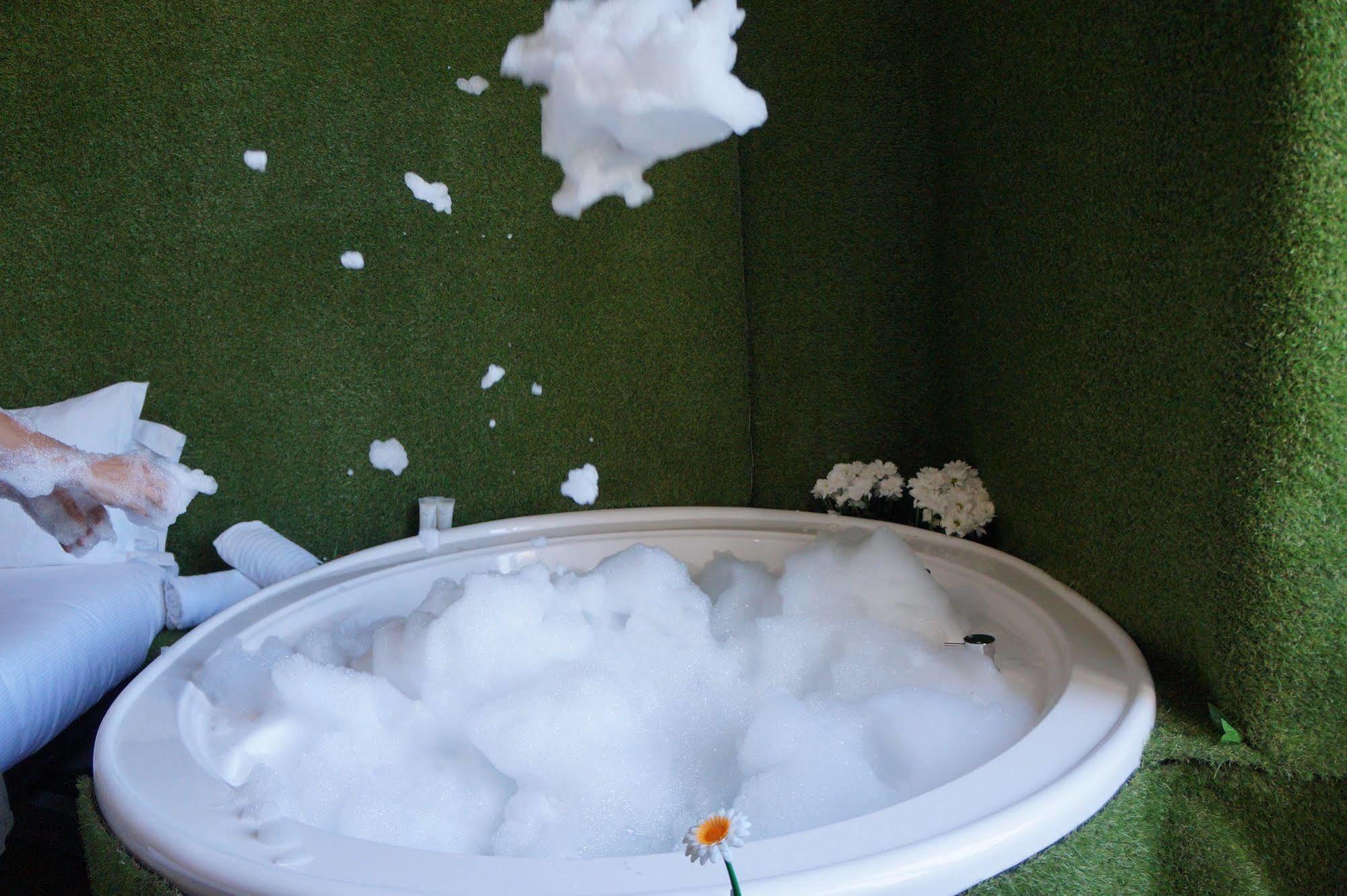 Jacuzzi Rooms Rom Exterior foto