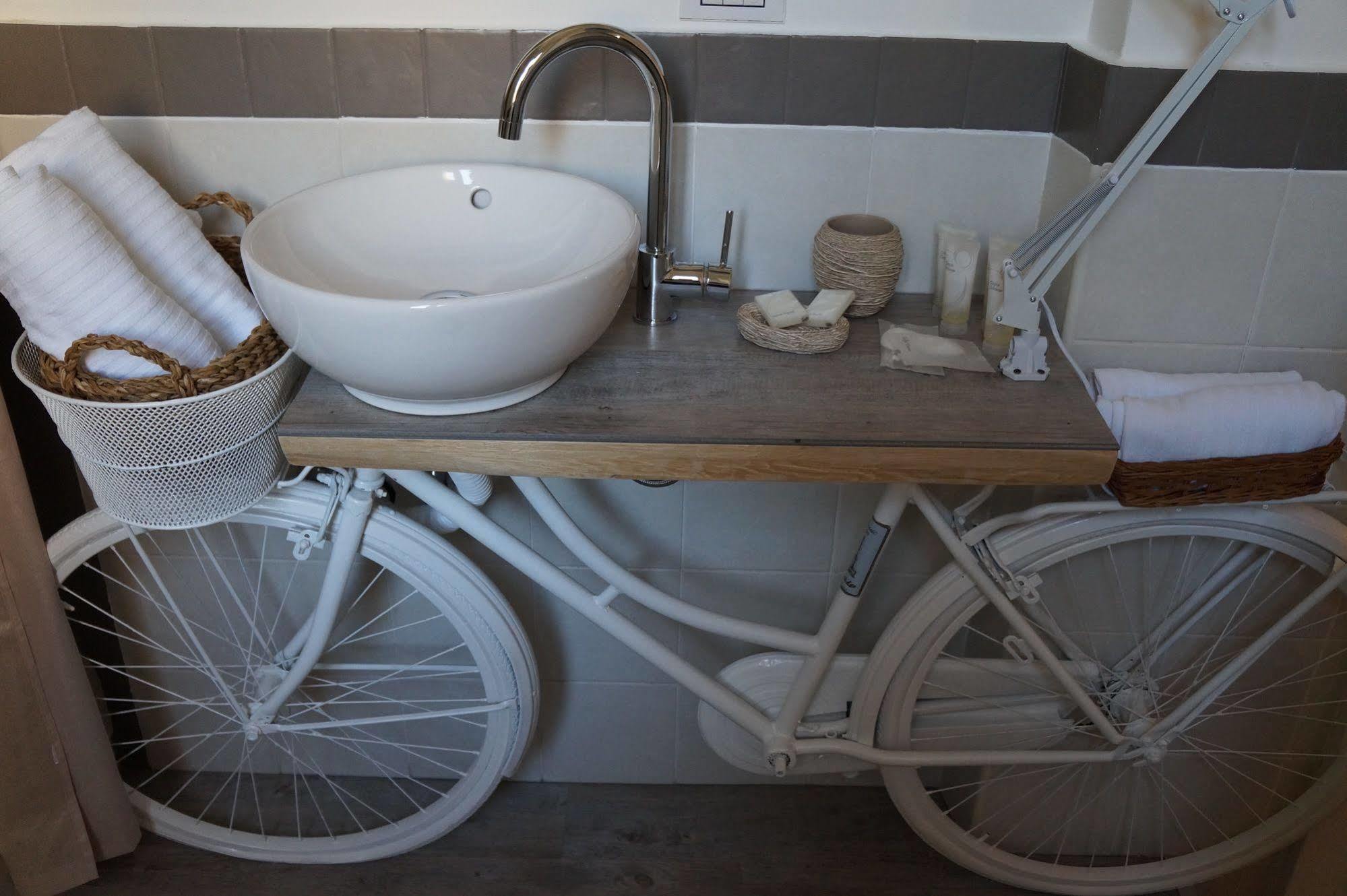 Jacuzzi Rooms Rom Exterior foto
